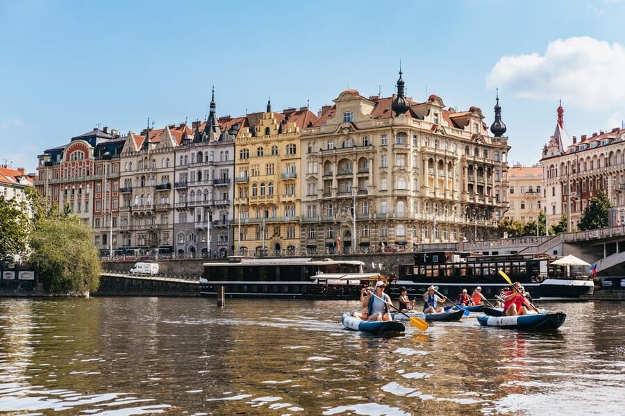 Prague: Vltava River Guided Canoeing Tour - Key points to know before you paddle