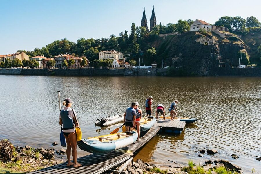 Prague: Vltava River Guided Canoeing Tour - Who should book this canoe tour?
