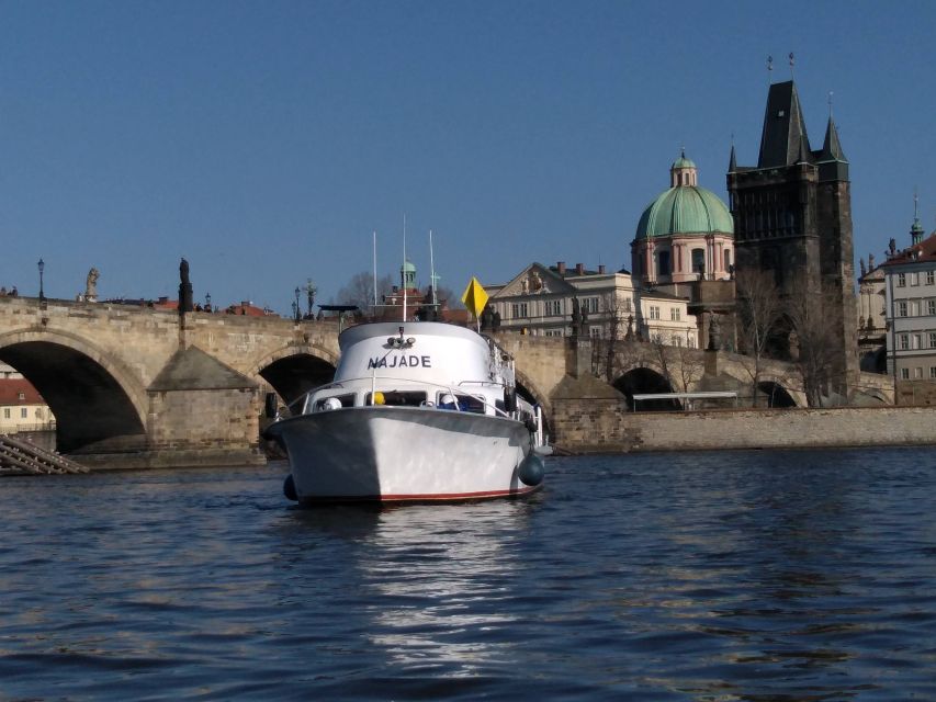 Prague: Vltava River Private Boat Party with Drinks - Drinks, service, and the party mood