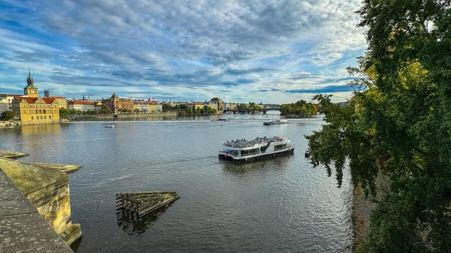 Prague: Vltava River Sightseeing Cruise - The Smíchov lock can shape the ride