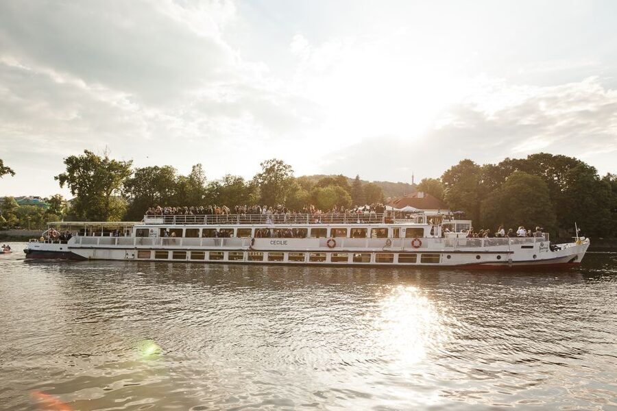 Prague: Vltava River Sightseeing Cruise - How much value do you get for $32?