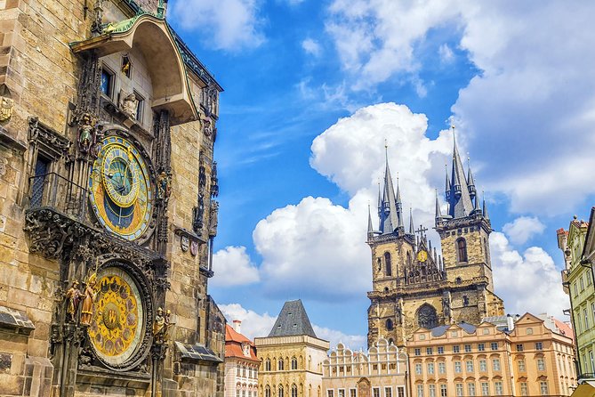 Prague Walking Tour 2,5h (Old Town, Jewish Quarter and Charles bridge) - A useful first look at Prague in 150 minutes