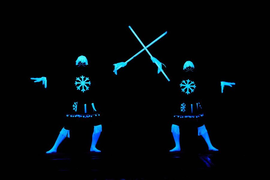 Prague: WOW Show Black Light Theater - What makes the WOW Show worth your evening