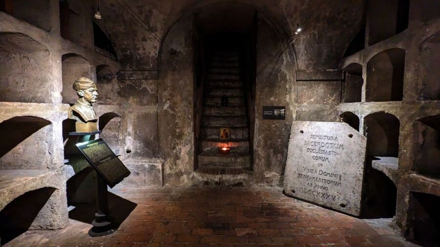 Prague: WWII Guided Tour & The Crypt of Operation Anthropoid - Should you book the Prague WWII tour?