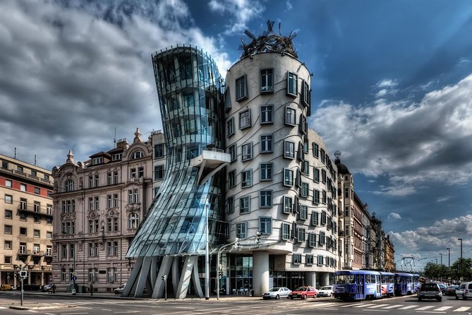 Private 4-hour City Tour of Prague with driver & official guide w/ Hotel pick up - Wenceslas Monument and Prague’s New Town
