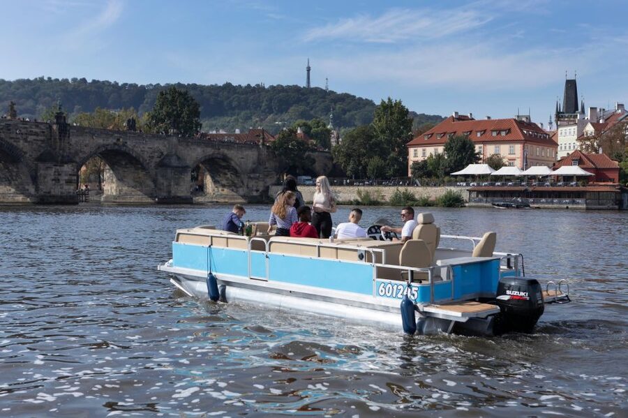 Private Boat Cruise With Unlimited Prosecco - Charles Bridge from the water