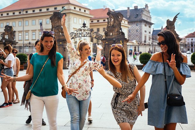 Private City Kickstart Tour: Prague - Rudolfinum and the riverward walk