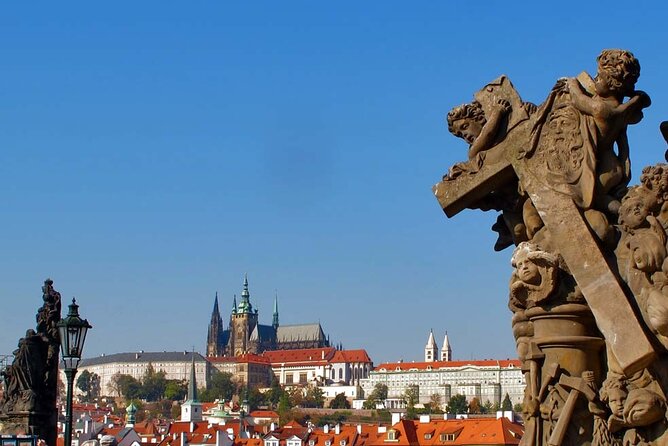 Private Custom Tour: Half-Day Tour of Prague Castle and Old Town - Golden Lane, servants, artisans, and Kafka