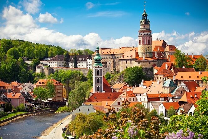 Private Day Trip from Prague to Cesky Krumlov - What the private guide changes