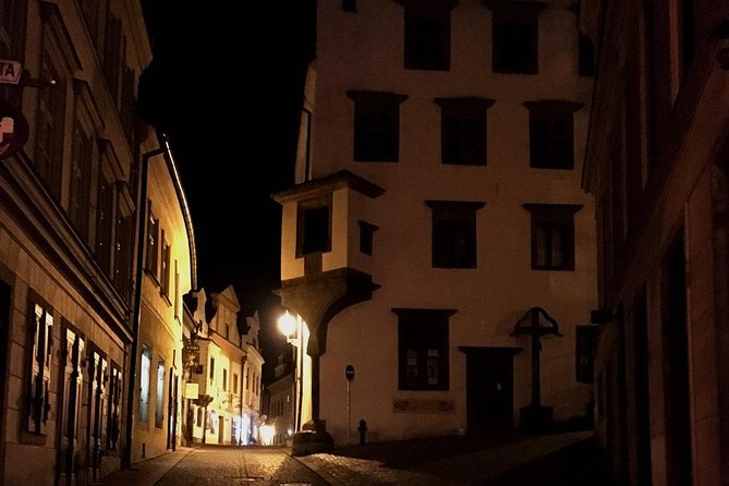 Private evening tour Cesky Krumlov Old Town and Castle area - Fifty minutes through the historic center