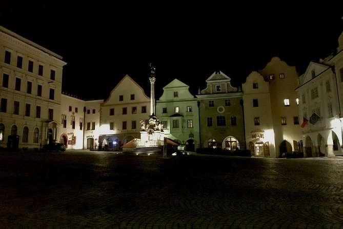 Private evening tour Cesky Krumlov Old Town and Castle area - Who should book this walk?