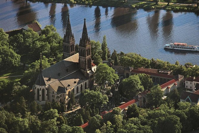 Private Half-Day Sightseeing Tour in Prague - Wenceslas Square and Municipal House