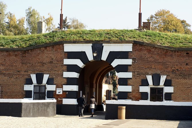 Private Half-Day Tour From Prague To Terezín Concentration Camp - The Big Fortress and the Terezín ghetto