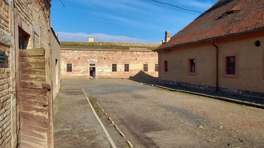 Private Half-Day Tour To Terezin Concentration Camp - Entering the Small Fortress prison