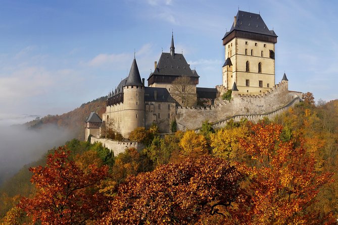 Private Half-Day Trip From Prague to Karlstejn Castle - The approach to Karlstejn Castle