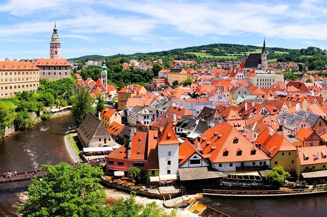Private one way transfer from Cesky Krumlov to Vienna - Booking details worth checking twice