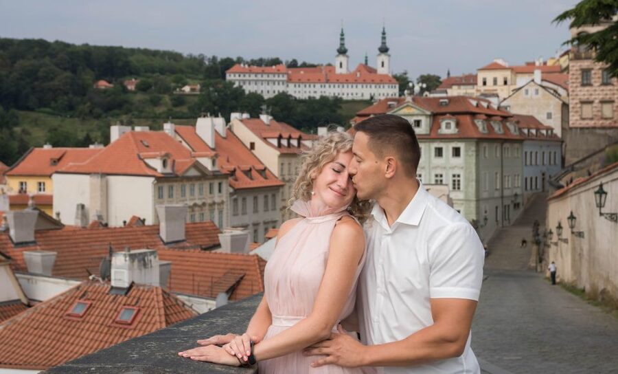 Private photoshoot in Prague - Meeting near the Charles IV statue or Astronomical Clock
