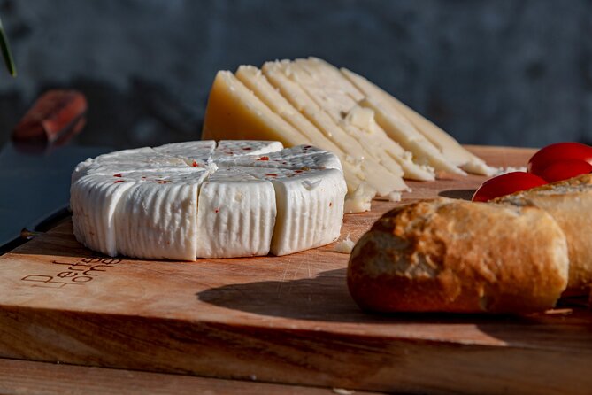 Private PICNIC in Bohemian Vineyards and Wine Tasting 4WD Tour - Is the private Bohemian wine tour worth booking?