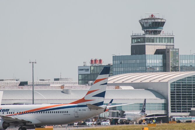 Private Prague Airport Departure Transfer - The ride from central Prague to the airport