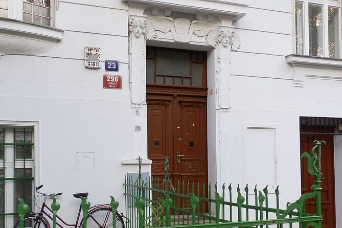 Private Prague Art Nouveau and Cubism Walking Tour - Wenceslas Square and Vodičkova’s mixed collection