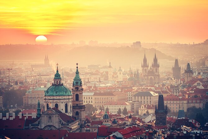 Private Prague City Highlights Tour with a Stop at a Czech Cafe - Why this tour works as a first look at Prague