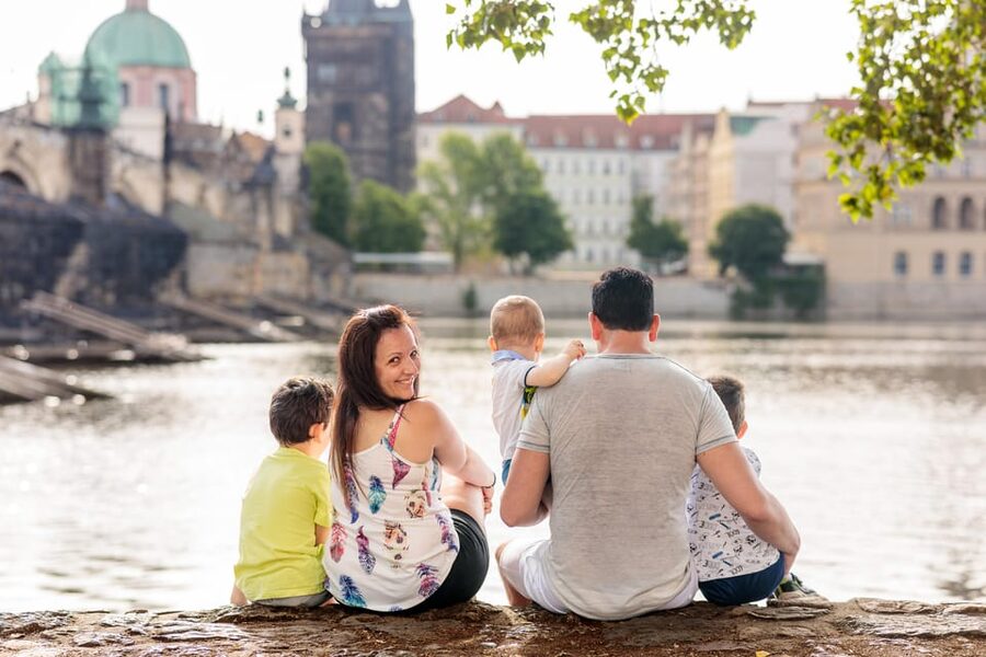 Private Prague Sunrise Photoshoot + Walking Tour - Family, couple, and solo photo options