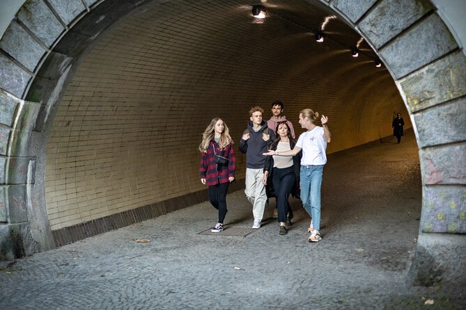 Private Prague Walk with Your Local Buddy - Charles Bridge, Kampa, and the river