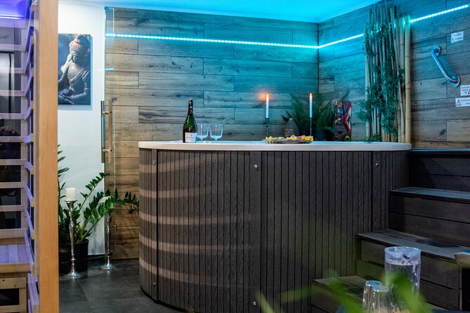 Private Spa with Jacuzzi and Sauna - BLACK ZONE - Getting to Kladenská 277/59