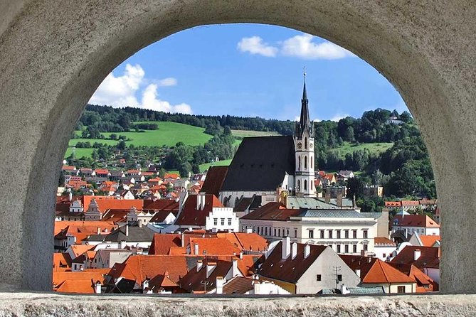 Private Tour: Cesky Krumlov Day Trip from Prague - Why Cesky Krumlov makes a good day from Prague