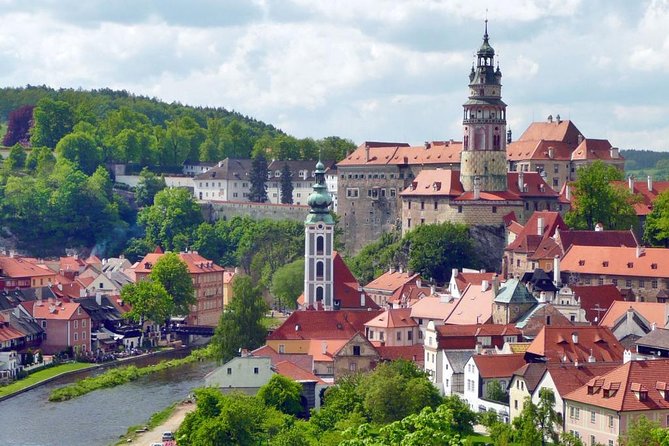 Private Tour: Cesky Krumlov Day Trip from Prague - St. Vitus Church in a compact 15-minute stop