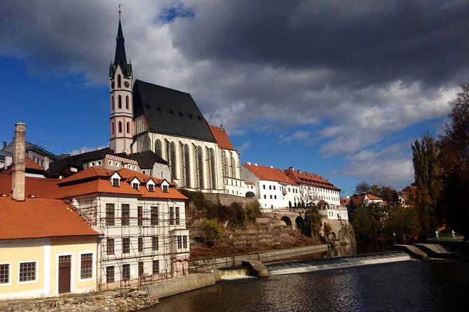 Private Tour: Cesky Krumlov Day Trip from Prague - Walking through the old town for two hours