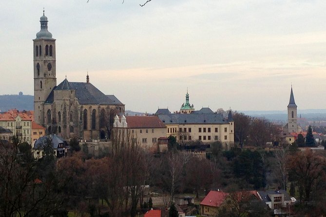Private Tour: Kutna Hora from Prague - The private Mercedes transfer: comfort with one important caveat