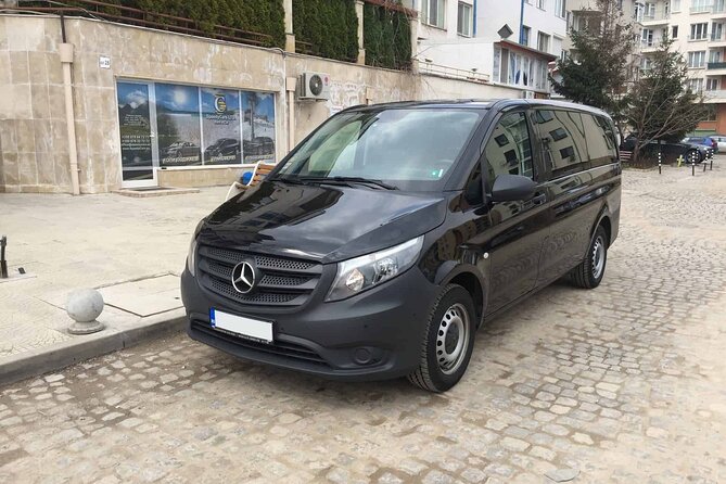 Private Transfer from Prague Airport to Prague City Hotels 1 - 7 pax - Meeting your driver inside Prague Airport