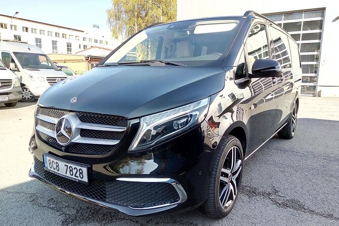Private Transfer from Prague Airport to Prague City Hotels 1 - 7 pax - What the $61.68 group price really means