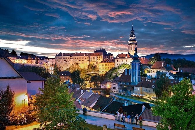 Private transfer in a Sanitized Car Prague to Vienna with 2h stop Cesky Krumlov - Why this transfer makes sense between Prague and Vienna
