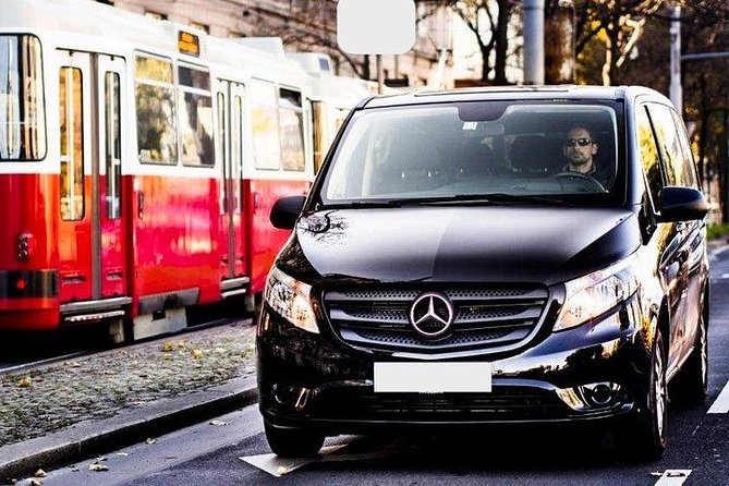 Private Transfer Prague to Salzburg with 2h stop in Krumlov in a Sanitized Car - Why this transfer beats an ordinary travel day