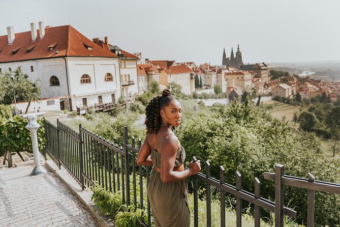 Private Vacation Photography Session with Local Photographer in Prague - Valdstejnska Zahrada Gardens and a custom route