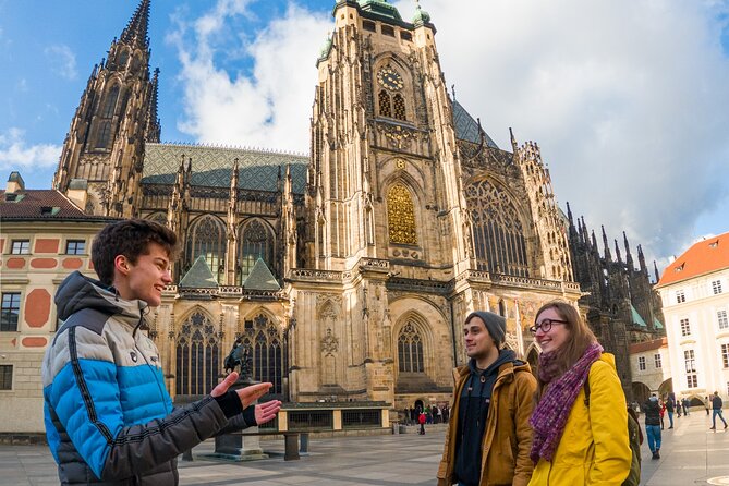 Private Walking Tour: From Charles Bridge to Prague Castle - Why this Prague walk works well