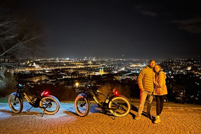 Retro Style E-Bike Night Tour in Prague - Live Guided - Kafka, Rudolfinum, and Pařížská Street