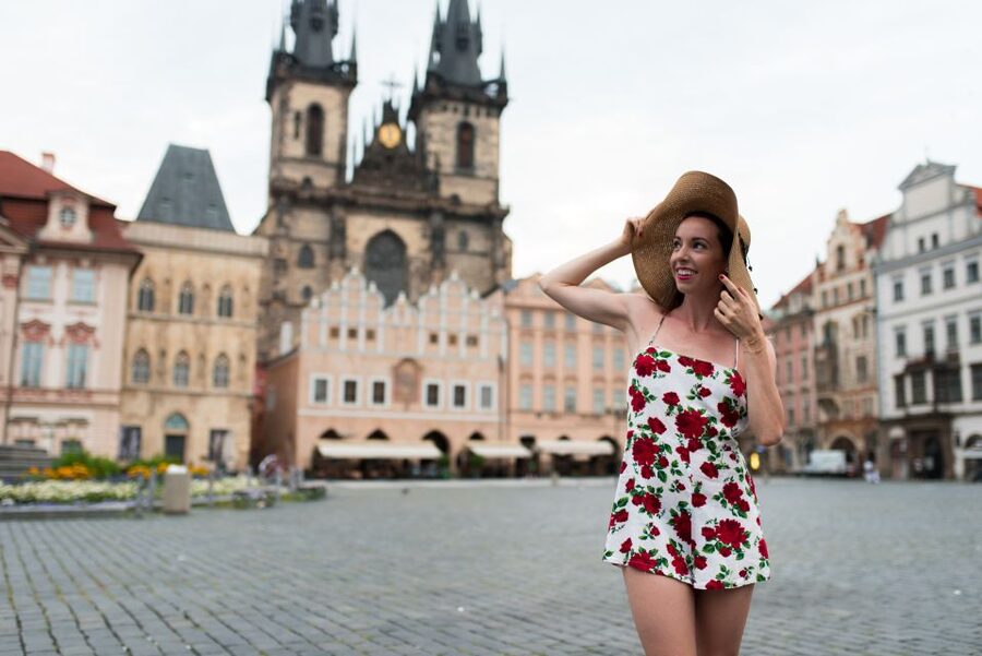 Romantic Photoshoot Experience for Couples in Prague - A useful choice for couples, solo visitors, and small groups
