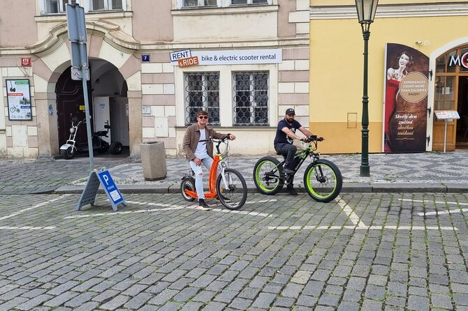 Scenic Panoramic views e-Scooter/ eBike Guided Tour of Prague - How Much Time Do You Need?