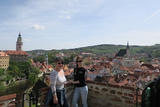 Scenic Private Transfer from Prague to Vienna or Vienna to Prague - Prague to Vienna without station stress