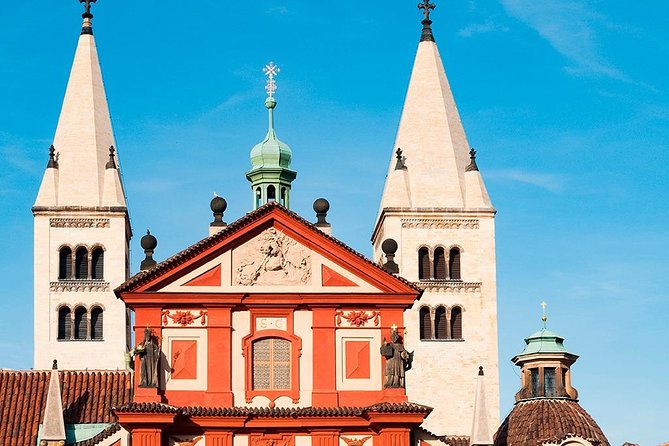 Self-Guided Audio Tour - Prague Castle District - How the app works in real use