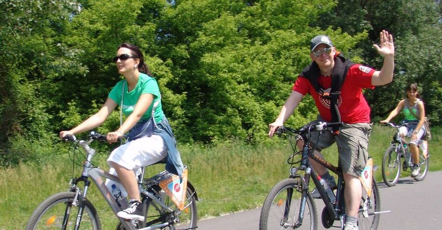Self-Guided City Bike Tours - Bike quality, upgrades, and practical value