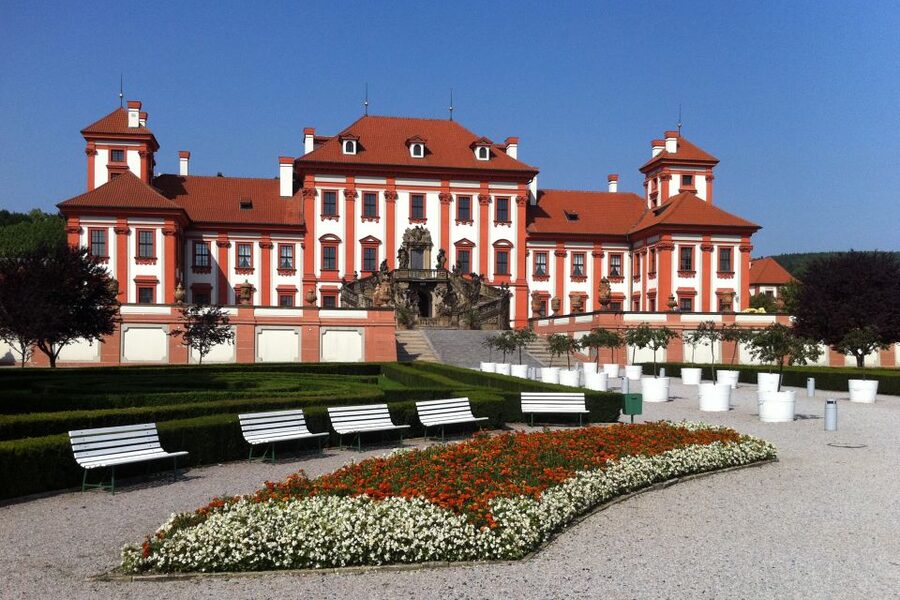 Self-Guided City Bike Tours - Who should book this Prague bike ride?