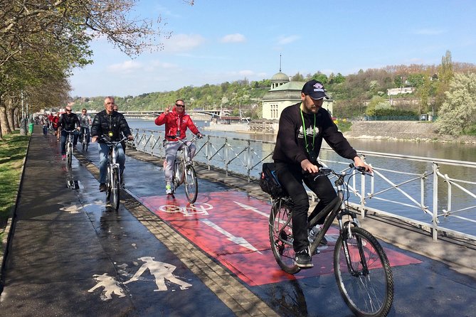 Self-Guided City Bike Tours - Choosing between the three Prague rides