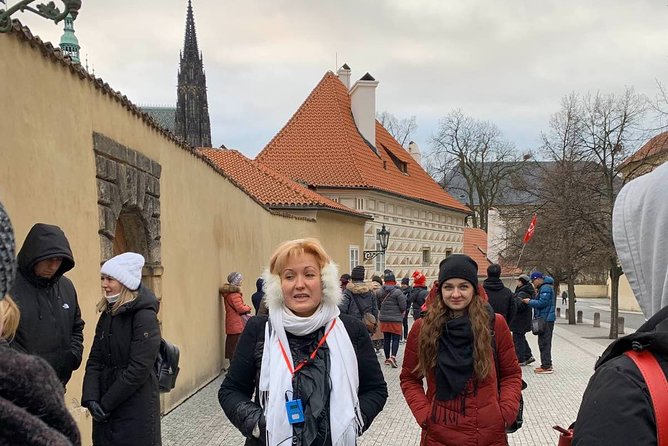 Small-Group Tour of Prague Castle with a local guide - Golden Lane and the Tour’s Natural Finish