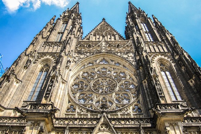 Small-Group Tour of Prague Castle with a local guide - The Second Courtyard and the Habsburg Setting