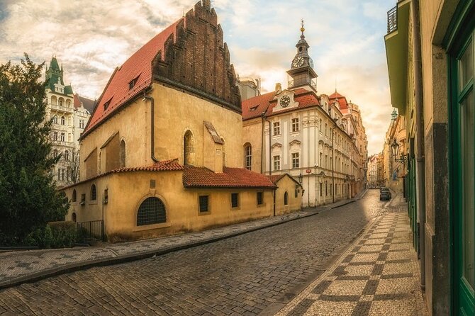 Small-Group Tour through the History of Jewish Prague - Spanish Synagogue and the road into modern times