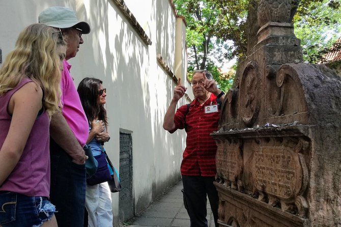 Stories of Jewish Prague Walking Tour - Jewish life under Communism and today